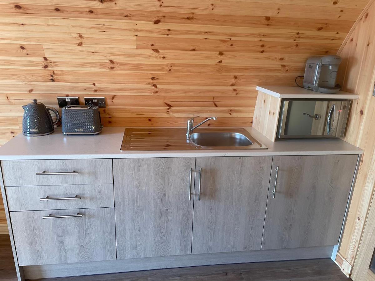 Allt Yelkie Pod Coig, Earlish Luaran gambar
