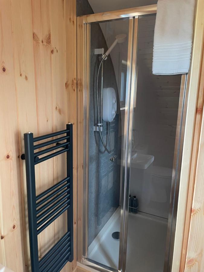 Allt Yelkie Pod Coig, Earlish Luaran gambar